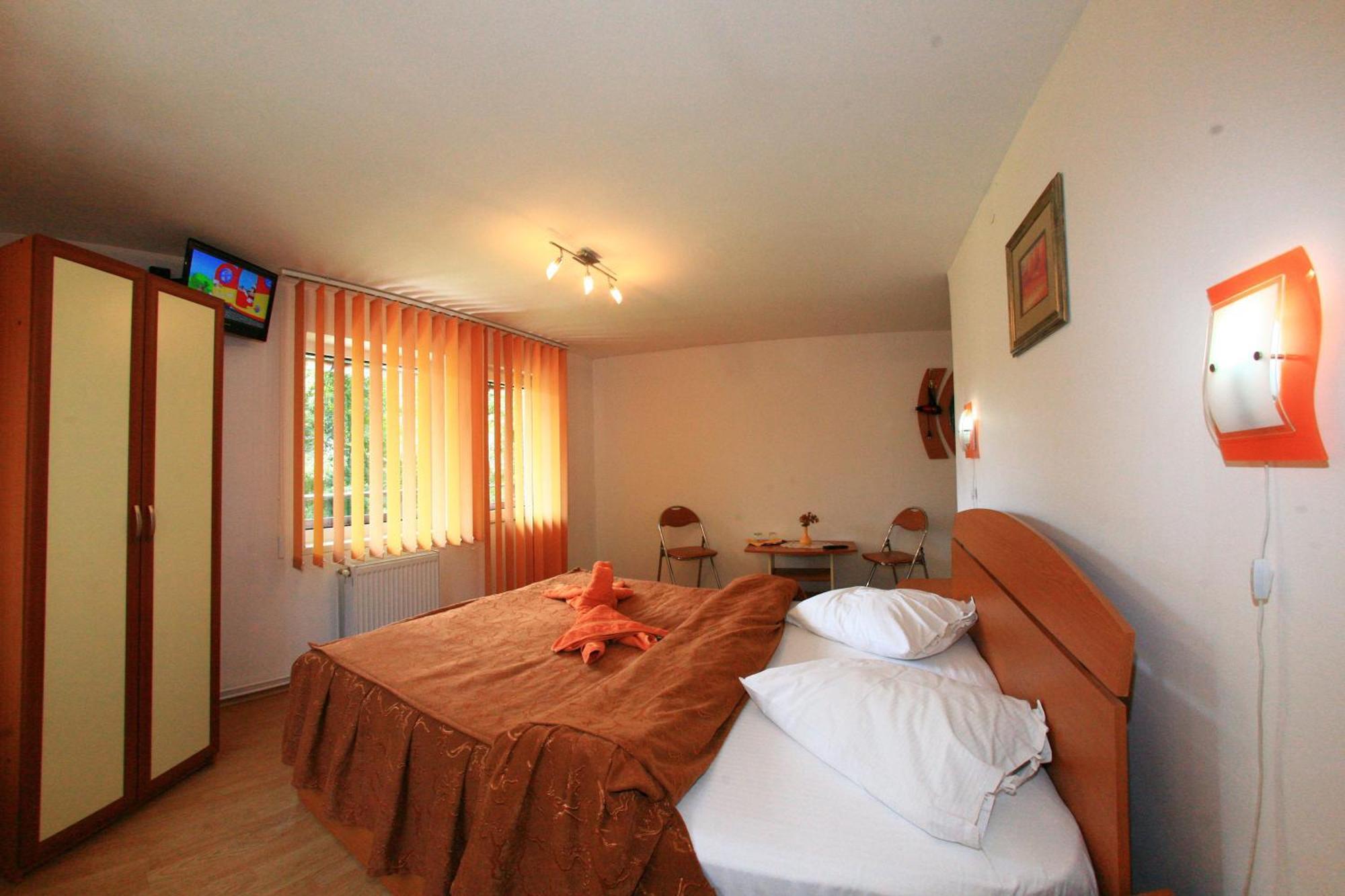 Vila Doina Branului Bran  Luaran gambar
